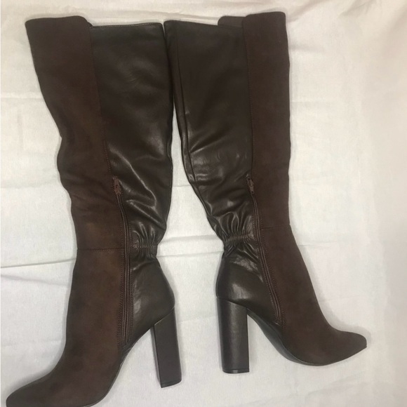 Shoe Dazzle Kareena Boot - Picture 5 of 7